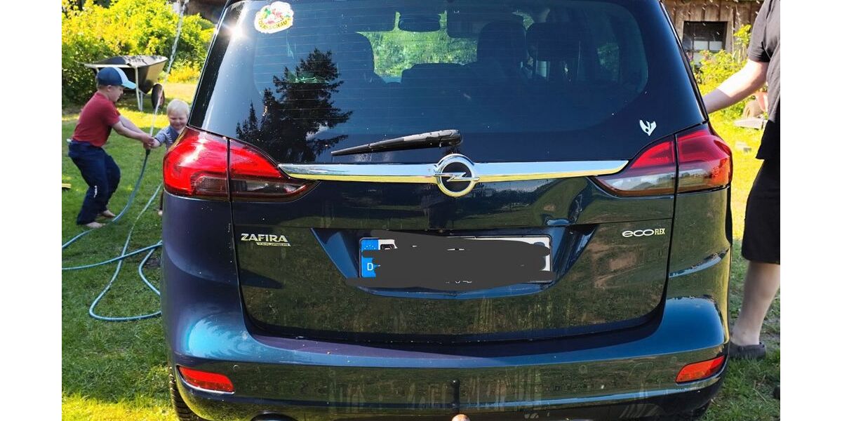 Opel Zafira Tourer 12.000 km 10.000 &euro; Ostenfeld 24790