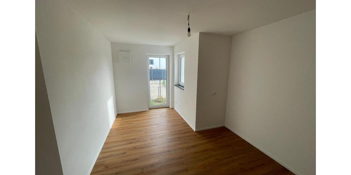 Hochparterre Föhren - 3 Zimmer, 100 m&sup2;, 1.350&euro; | Angebot:26553958