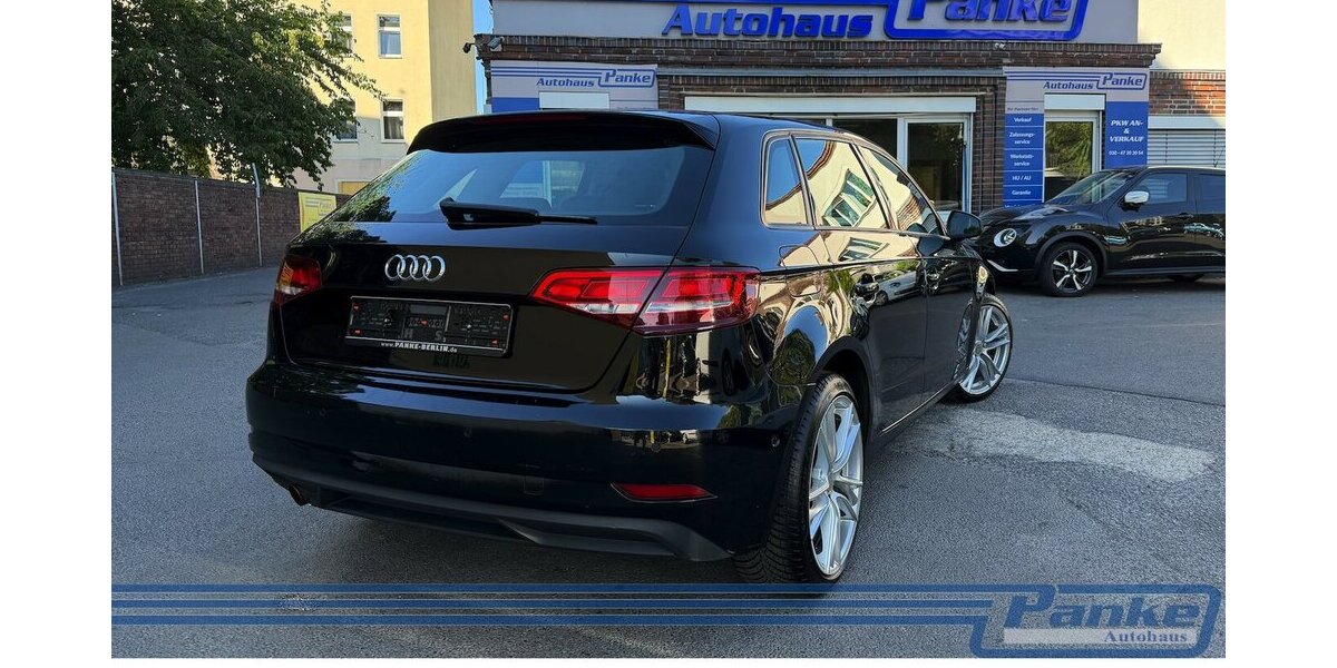 Audi A3 Automatik*SHZ*Tempo*S-Tronic*Sport* 165.088 km 12.890 &euro; Berlin 13187