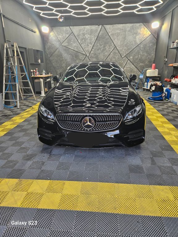 E 400