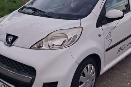 Peugeot 107 180.000 km 2.222 &euro; Göppingen, Stadt 73035