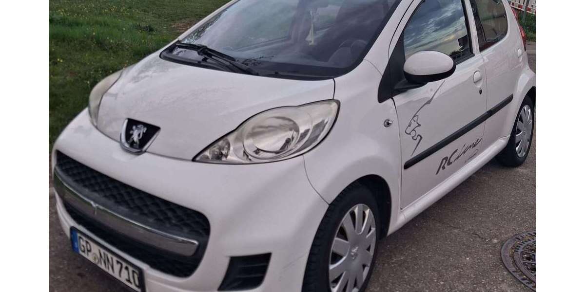 Peugeot 107 180.000 km 2.222 &euro; Göppingen, Stadt 73035