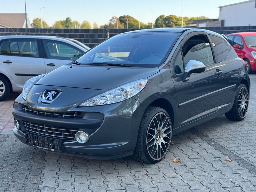 Peugeot 207 175.775 km 3.350 € Köln 50737