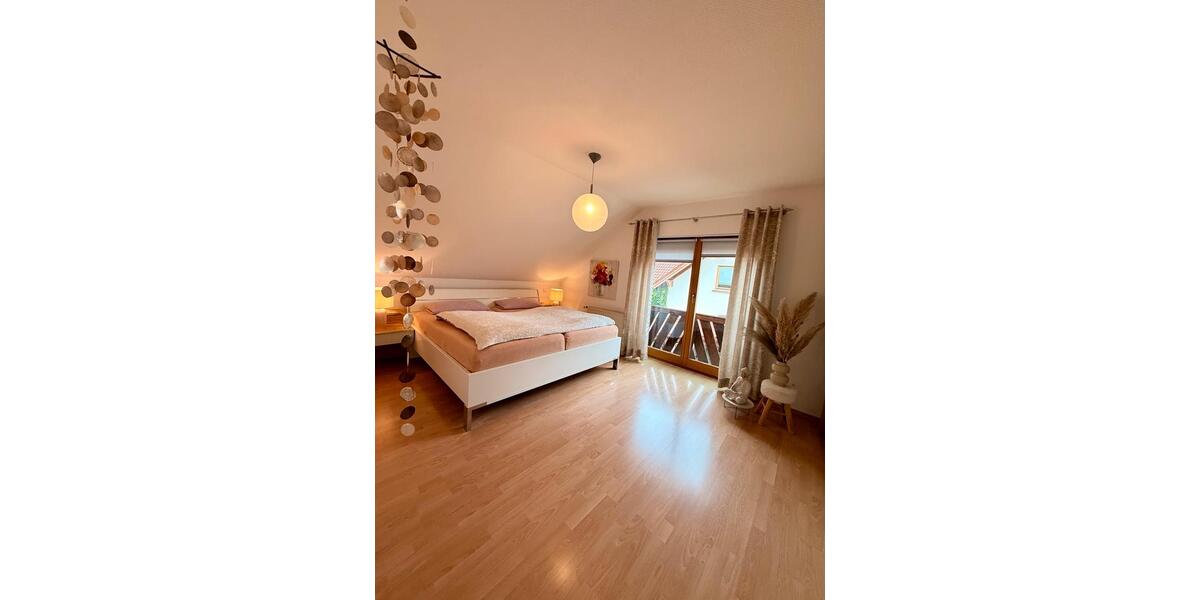 Einfamilienhaus Gersheim - 6 Zimmer, 155 m&sup2;, 439.000&euro; | Angebot:26939548