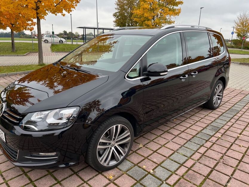 VW Sharan 101.000 km 27.700 € Neubiberg 85579