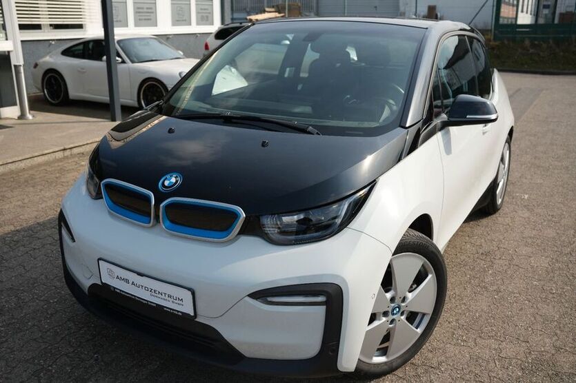 i3