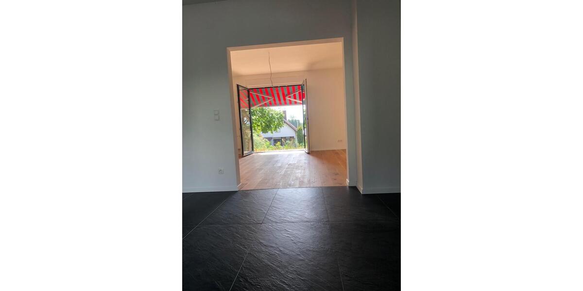 Einfamilienhaus Ingelheim am Rhein - 6.5 Zimmer, 140 m&sup2;, 2.300&euro; | Angebot:25282919