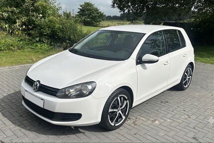 VW Golf 231.000 km 2.850 &euro; Meldorf 25704