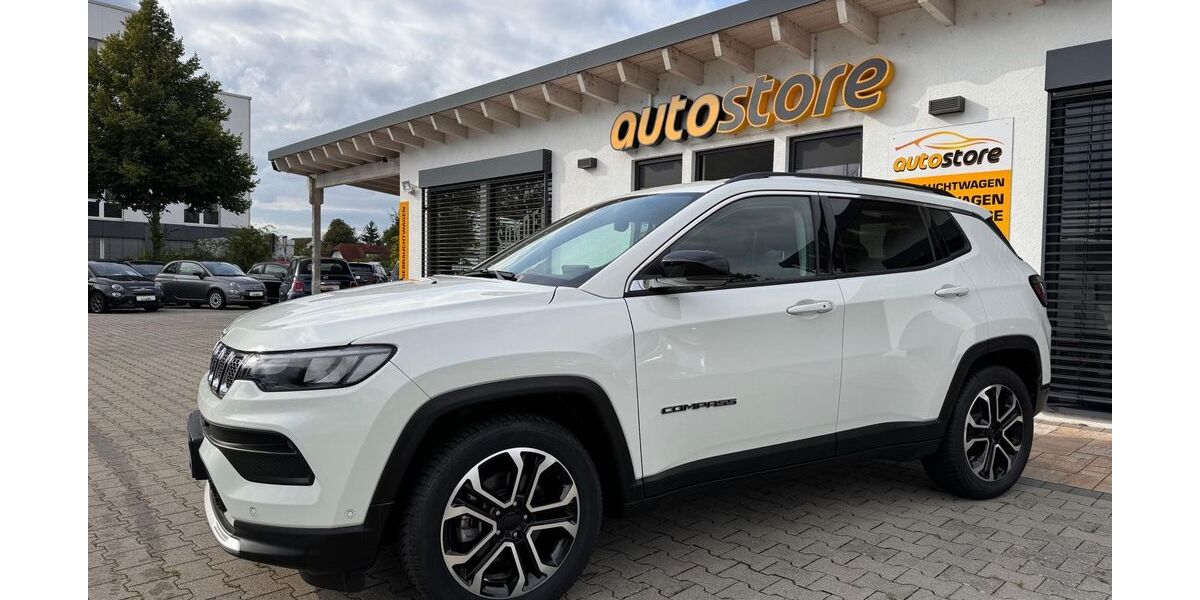 Jeep Compass 27.100 km 21.985 &euro; Großostheim 63762