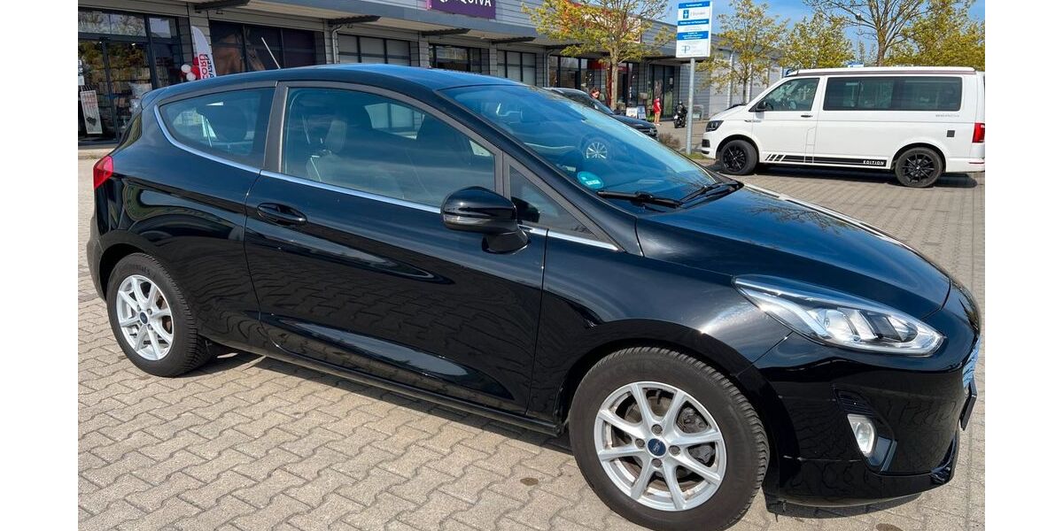 Ford Fiesta 35.570 km 11.200 &euro; Braunschweig 38102