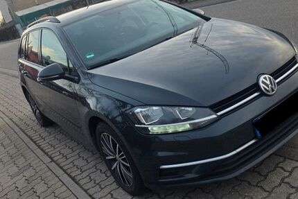 VW Golf 206.000 km 8.100 &euro; Neustadt Weinstraße 67433