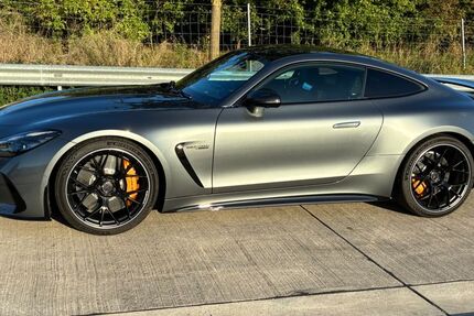 Mercedes-Benz AMG GT 4.735 km 172.000 &euro; Cloppenburg 49661