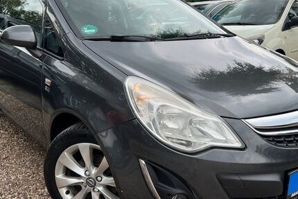 Opel Corsa 111.312 km 4.790 &euro; Berlin 13089