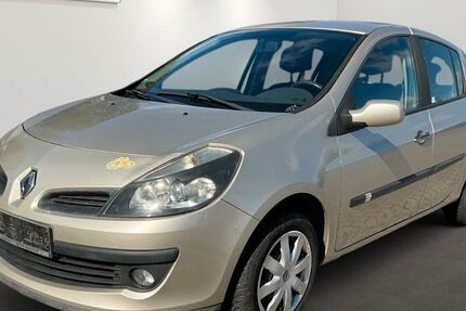 Renault Clio 110.181 km 2.399 € Brehna 06796