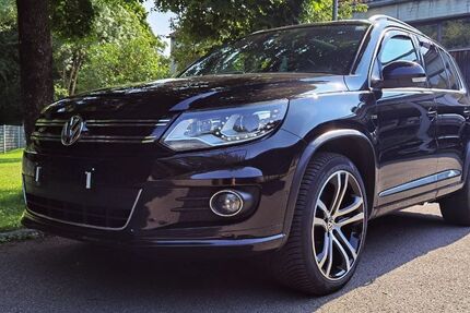 VW Tiguan 162.555 km 14.900 &euro; Freising 85417