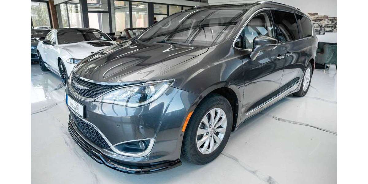Chrysler Pacifica 103.072 km 22.999 &euro; Quakenbrueck 49610
