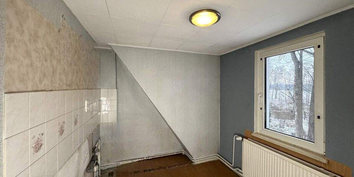 Einfamilienhaus Brand-Erbisdorf Himmelsfürst - 7 Zimmer, 140 m&sup2;, 119.000&euro; | Angebot:25701222