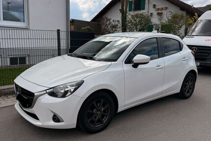 Mazda 2 86.722 km 10.900 &euro; Pfaffenhofen an der Ilm 85276