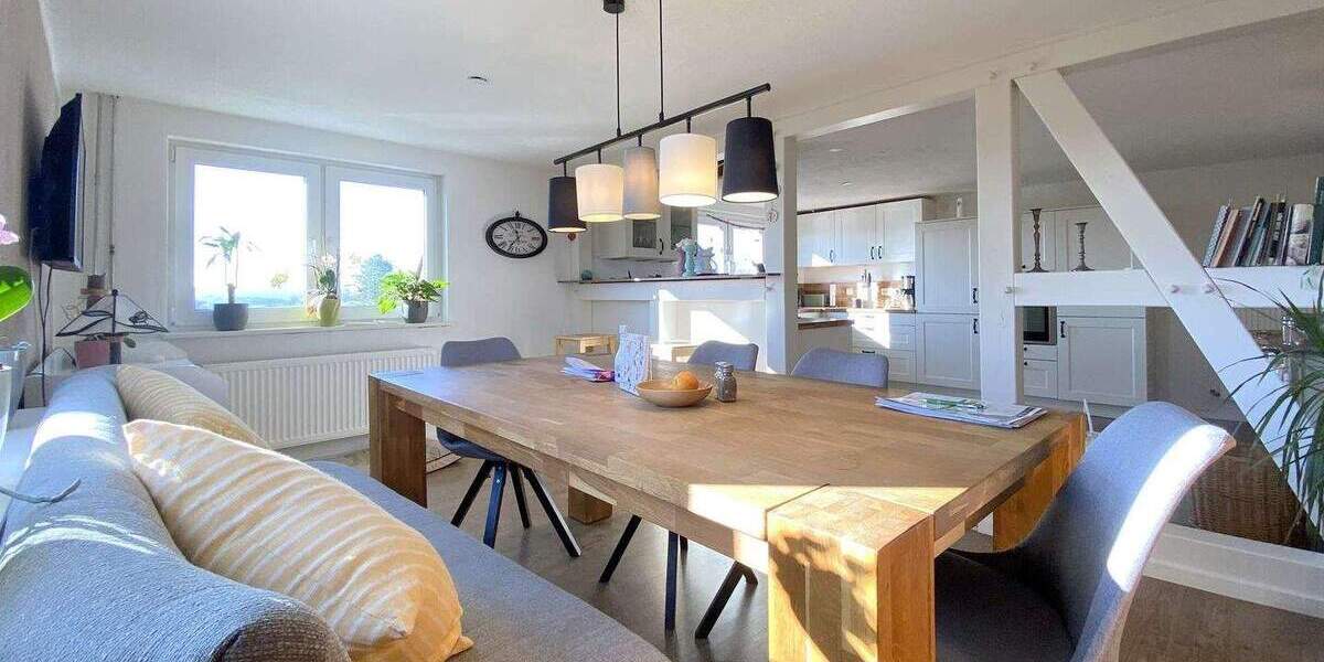 Einfamilienhaus Ruppichteroth Mittelsaurenbach - 6 Zimmer, 183 m&sup2;, 360.000&euro; | Angebot:24825467