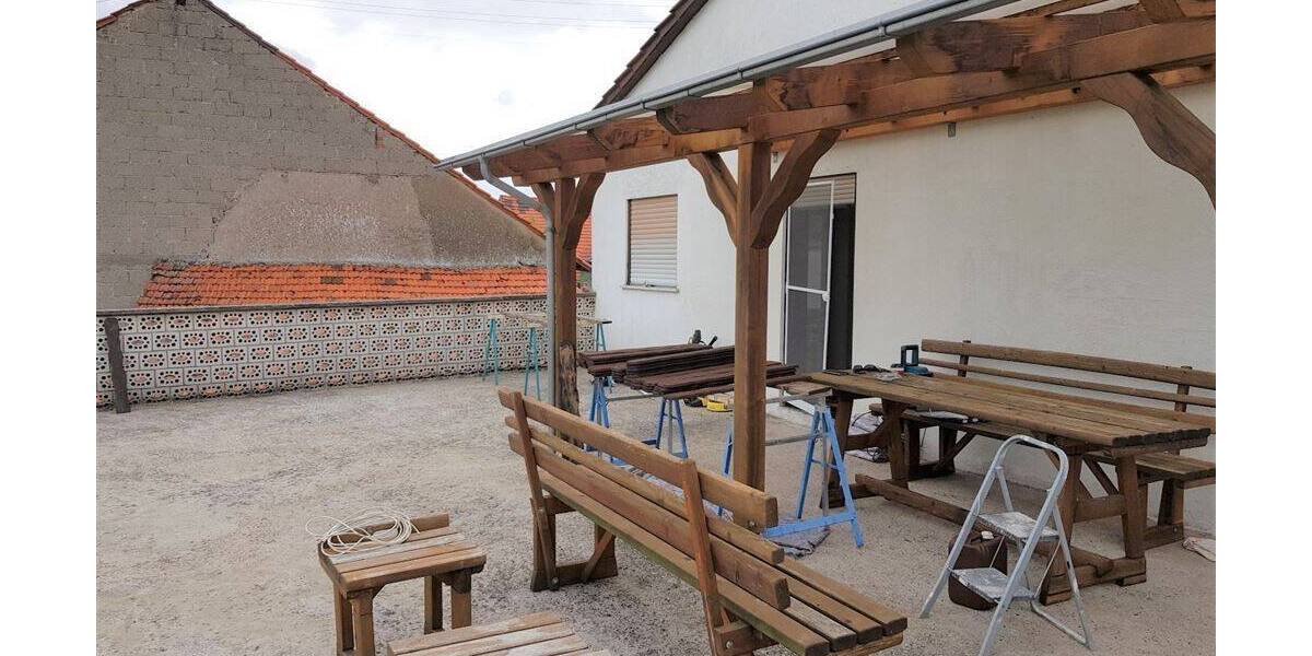 Etagenwohnung Bennhausen - 3 Zimmer, 90 m&sup2;, 600&euro; | Angebot:26919847