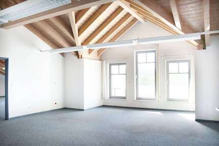 Gewerbeobjekt Burgkirchen - 660&euro; | Angebot:7026917