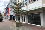 Einzelhandelsfläche Büroräume neben dem Sparkassen Neubau zimmer