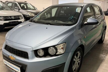 Chevrolet Aveo 111.910 km 1.999 &euro; München 81825