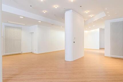 barrierefreie Gewerbefläche in der Altstadt von Karlstadt zvm. zimmer