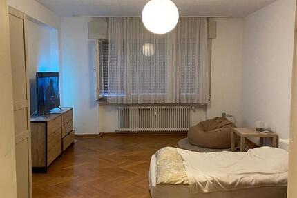 Wohnung Heilbronn Kernstadt - 5 Zimmer, 160 m&sup2;, 490&euro; | Angebot:25965675