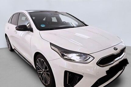 Kia pro ceed / ProCeed 149.000 km 15.490 &euro; mittenwalde 15749