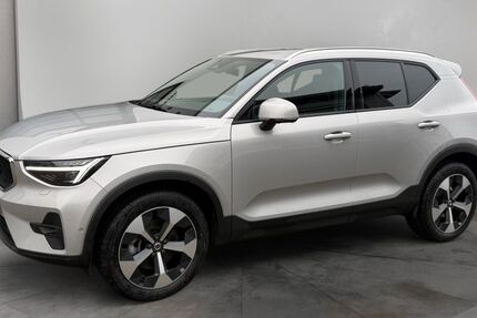 Volvo XC40 25.415 km 36.280 &euro; Mönchengladbach 41068