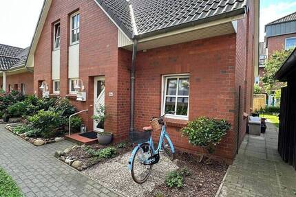 Wohlfühloase mitten im Stadtzentrum von Husum - Charmantes Reihenendhaus mit sonnigem Garten 3 zimmer