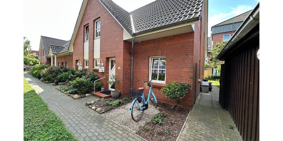 Wohlfühloase mitten im Stadtzentrum von Husum - Charmantes Reihenendhaus mit sonnigem Garten 3 zimmer