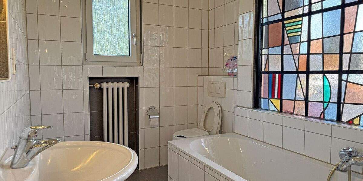 Einfamilienhaus Neukirchen-Vluyn Dong - 6 Zimmer, 148 m&sup2;, 299.999&euro; | Angebot:25265837
