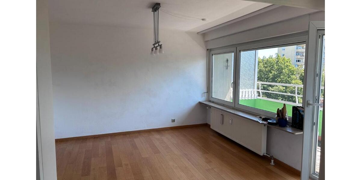 Etagenwohnung Saarbrücken - 3 Zimmer, 81 m&sup2;, 255.000&euro; | Angebot:26959767