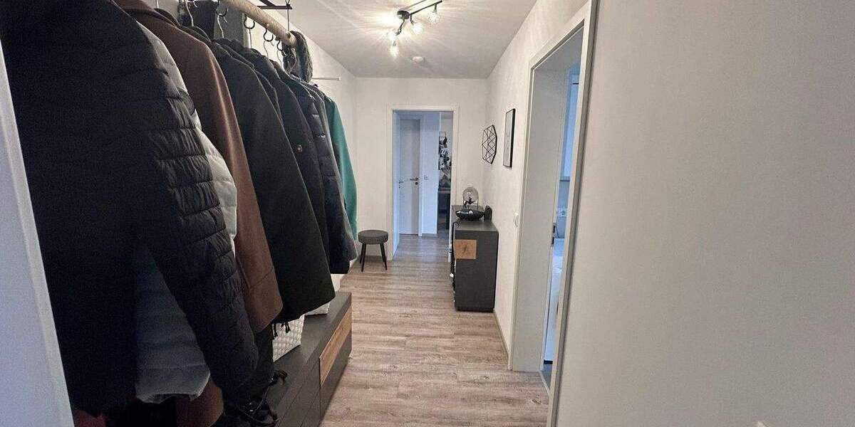 Etagenwohnung Nürnberg Steinbühl - 2 Zimmer, 65 m&sup2;, 1.000&euro; | Angebot:26344631