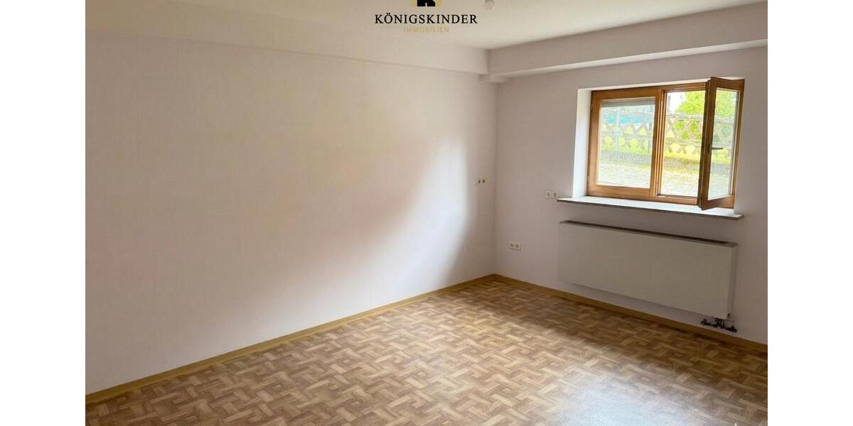 Etagenwohnung Bad Wildbad - 3 Zimmer, 75 m&sup2;, 600&euro; | Angebot:26620821