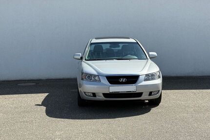 Hyundai SONATA 120.000 km 3.999 &euro; Kandel 76870