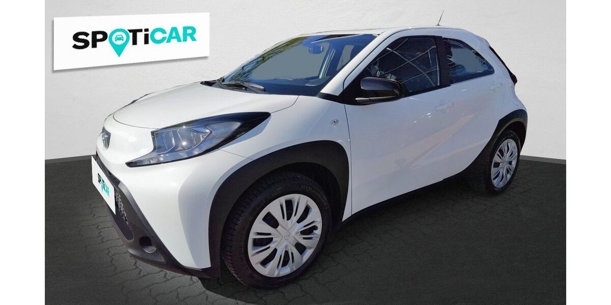 Toyota Aygo (X) 3.369 km 18.980 &euro; Hannover 30173