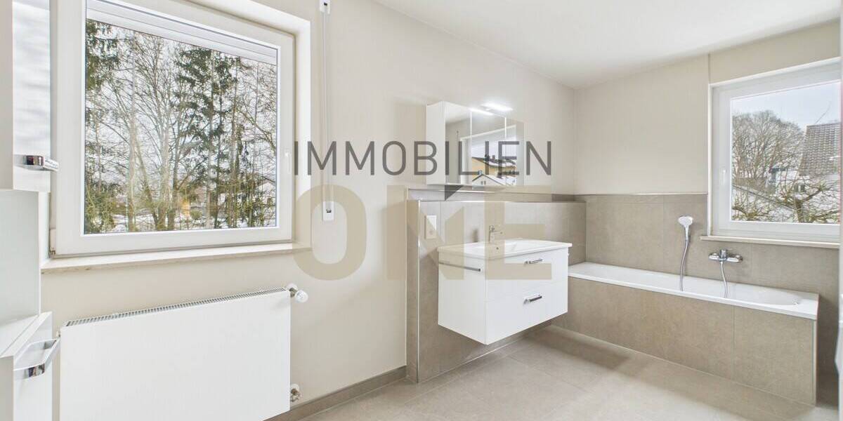 Doppelhaushälfte Bad Abbach - 5 Zimmer, 129 m&sup2;, 550.000&euro; | Angebot:26435719