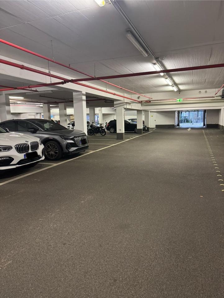 Tiefgaragenstellplatz - Düsseldorf-Arcaden