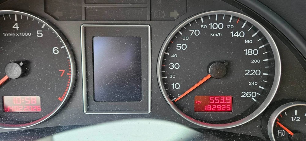 Audi A4 Avant 183.300 km 1.599 &euro; Augsburg 86150