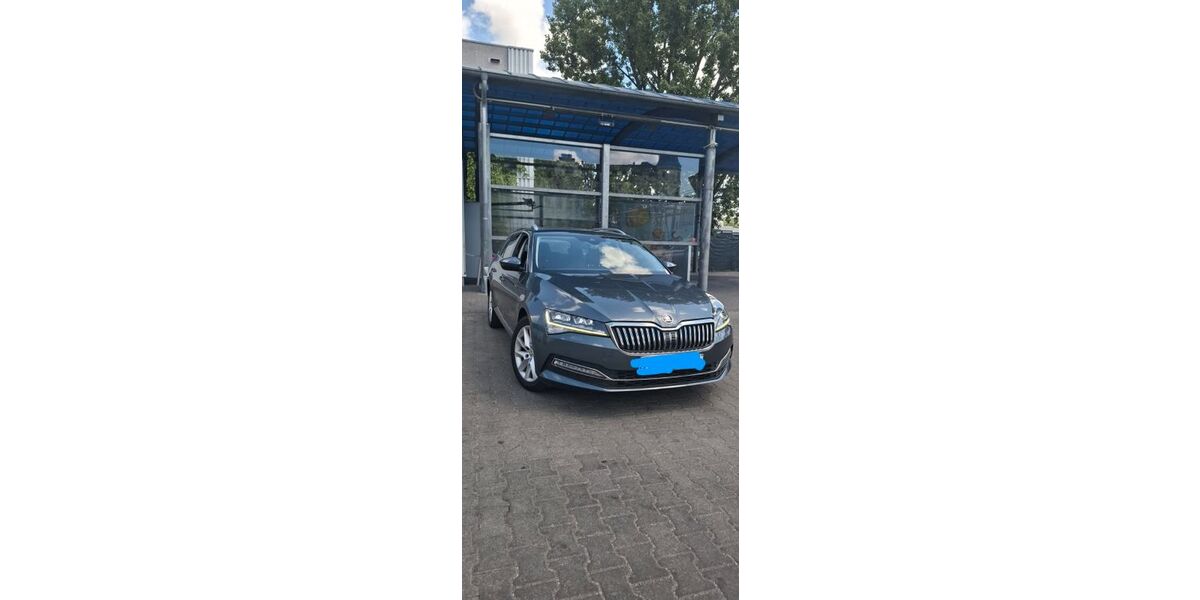 Skoda Superb 194.000 km 13.500 &euro; Blankenfelde-Mahlow 15831
