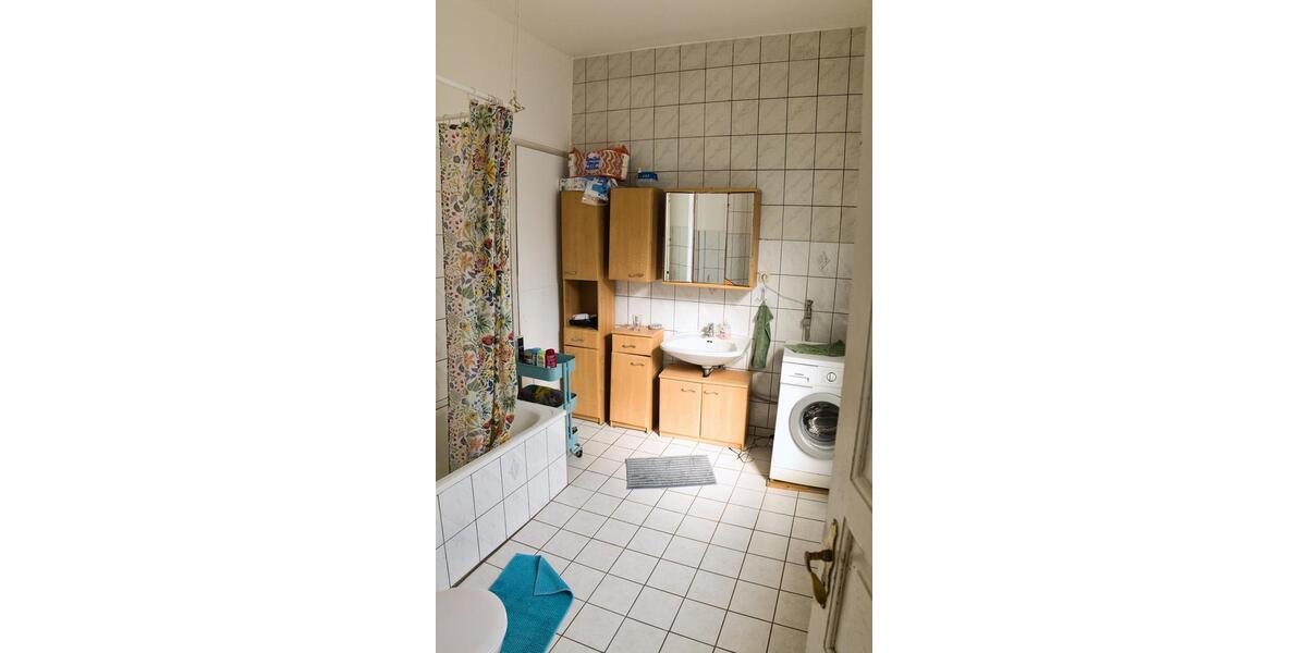 Etagenwohnung Flensburg Altstadt - 5 Zimmer, 136 m&sup2;, 978&euro; | Angebot:26234816