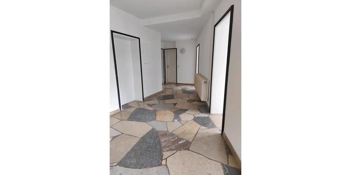 Erdgeschoßwohnung Dillenburg Eibach - 3 Zimmer, 90 m&sup2;, 700&euro; | Angebot:24842768