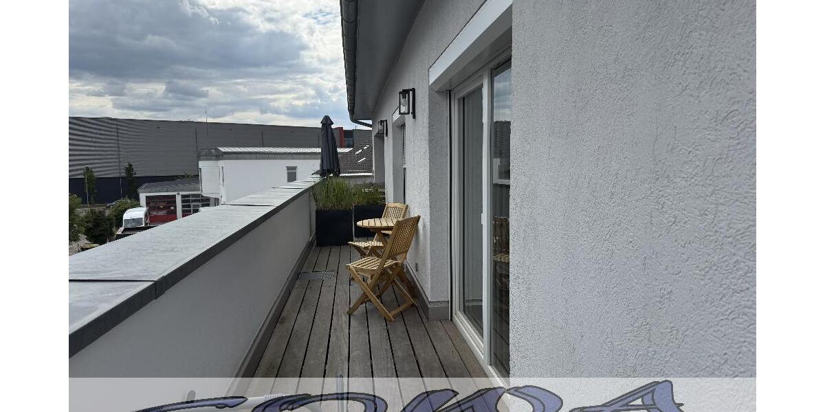 Exklusive 3,5 Zimmer Penthouse Wohnung mit Dachterrasse und TG-Stellplatz in Neuburg - Zentrumsnah! - Ein Objekt von Ihrem Immobilienpartner SOWA Immobilien und Finanzen - Einfamilienhaus Neuburg | Angebot:27143417