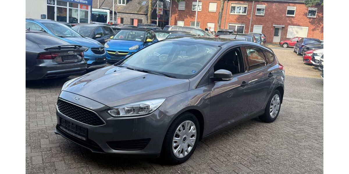 Ford Focus 105.000 km 6.999 &euro; Nordhorn 48529
