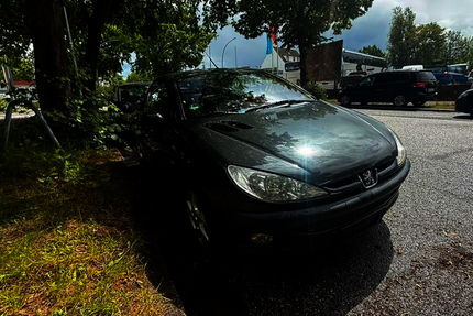 Peugeot 206 180.111 km 750 &euro; Hamburg 20539