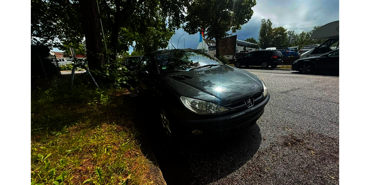 Peugeot 206 180.111 km 750 &euro; Hamburg 20539