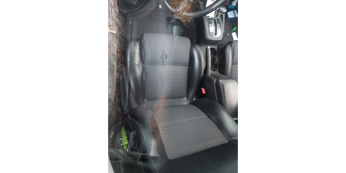 VW Passat 276.000 km 1.300 &euro; Holzkirchen 83607